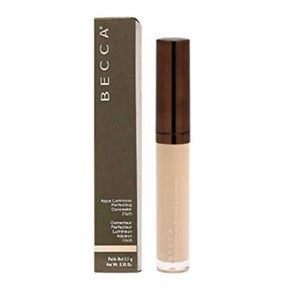 BECCA • Aqua Luminous Perfecting Concealer • Fair